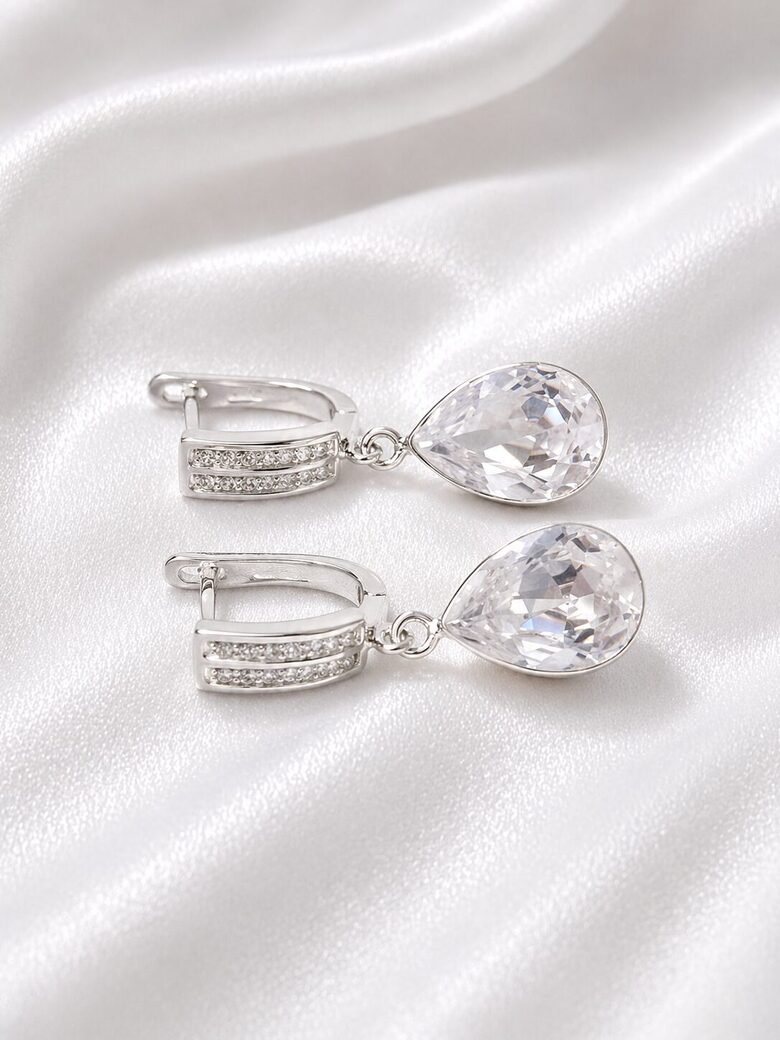 14mm Pear Sudraba auskari ar Swarovski kristālu- Crystal