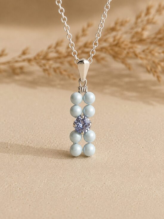 8 Pērļu vijuma kulona kaklarota ar Swarovski kristālu "Ruby" Pastel blue