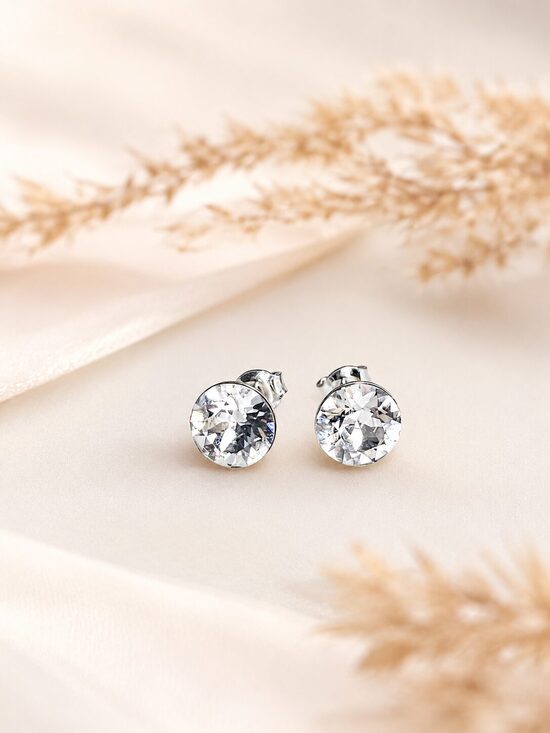 8mm Sudraba nagliņauskari ar Swarovski kristālu "Tesa" Crystal