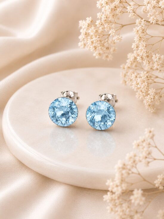 8mm Sudraba nagliņauskari ar Swarovski kristālu "Tesa" ReCreated Ice Blue Moonlight 